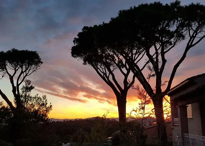 Casa vacanze Raphael - Dans Au Calme à Valescure Y- Prix Inchangés