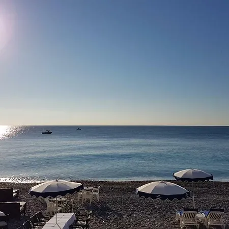 Hébergement de vacances Raphael - Dans Au Calme à Valescure Y- Prix Inchangés
