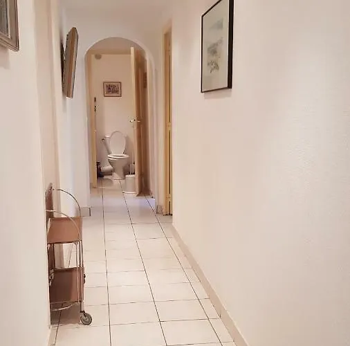 Raphael - Dans Au Calme A Valescure Y- Prix Inchanges Vakantiehuis